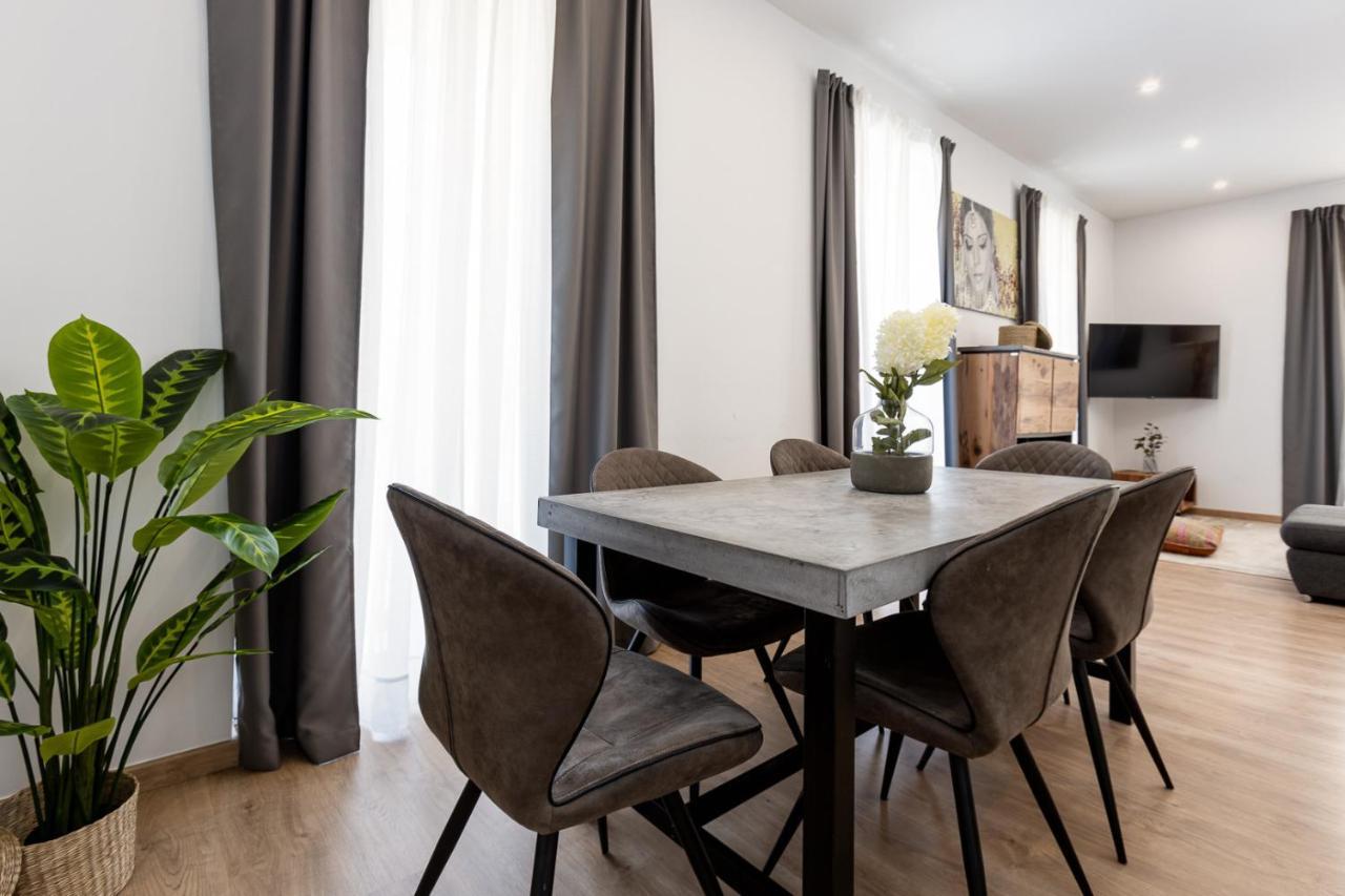 Pinzon Studios & Penthouse Alicante Exterior photo