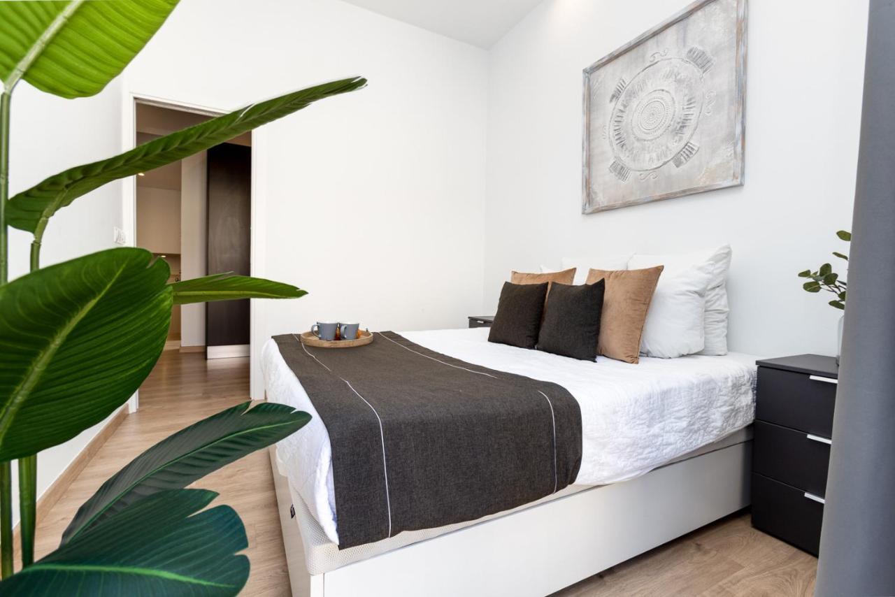 Pinzon Studios & Penthouse Alicante Exterior photo