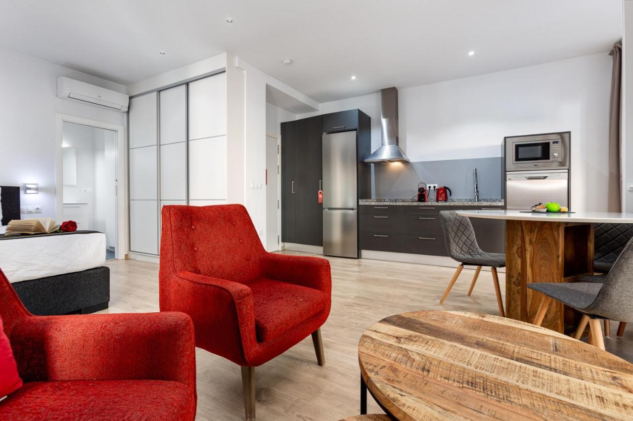 Pinzon Studios & Penthouse Alicante Exterior photo