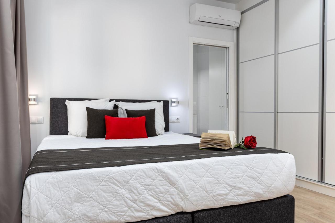 Pinzon Studios & Penthouse Alicante Exterior photo