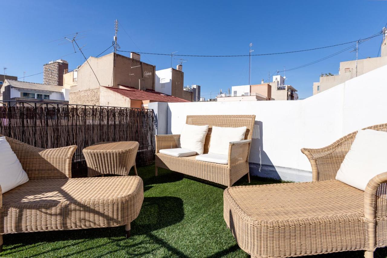 Pinzon Studios & Penthouse Alicante Exterior photo