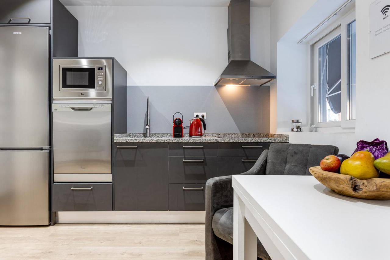 Pinzon Studios & Penthouse Alicante Exterior photo
