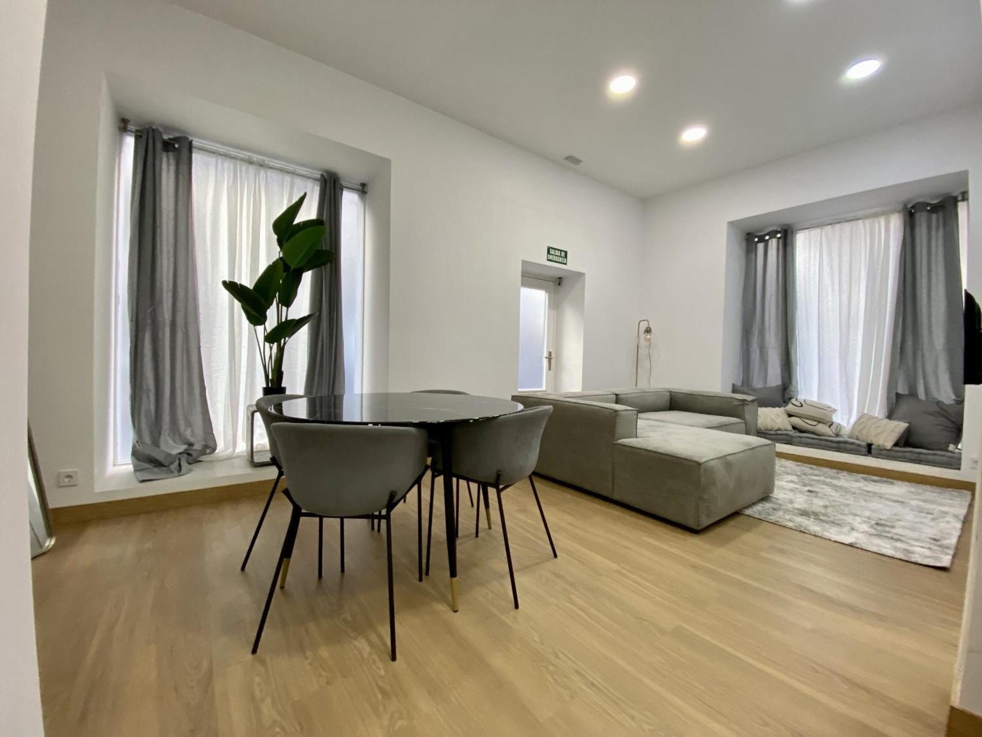 Pinzon Studios & Penthouse Alicante Exterior photo